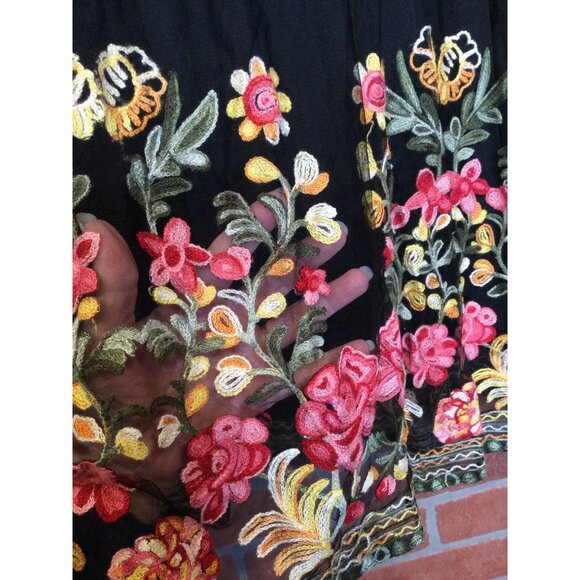 Magic Black Whimsigoth Skirt Dark Floral Embroidery Mesh Overlay Size M Pull On - Picture 3 of 8